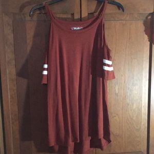Cold Shouldered Sporty Top